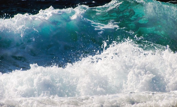 L’inferno sulla terra. Anzi in mare. Mons Paglia sui 49 naufraghi
